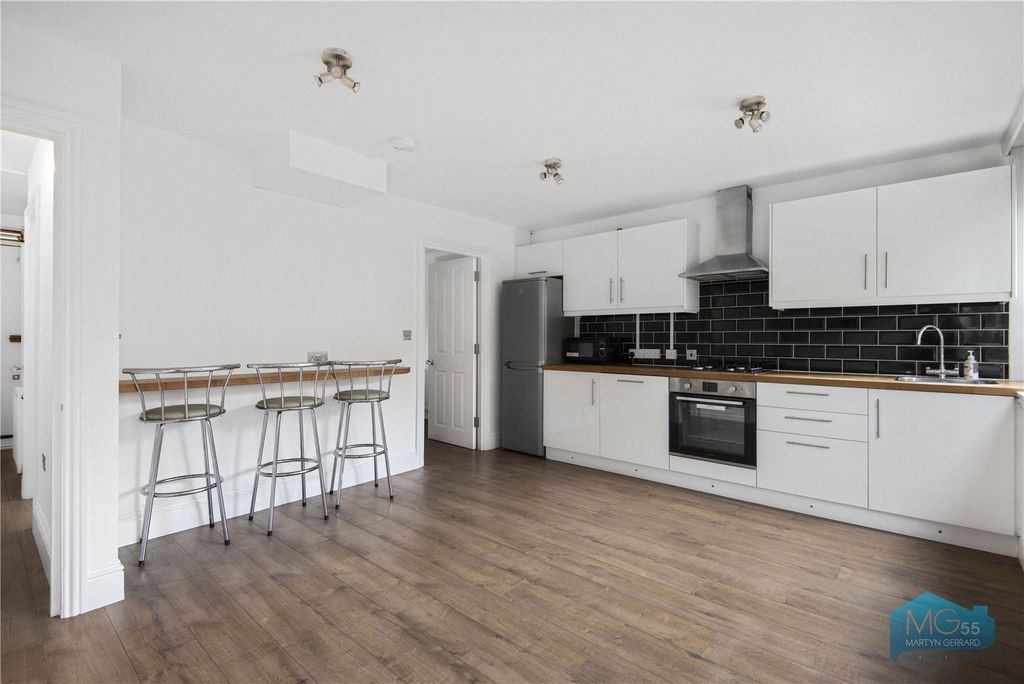 Property photo 2 of 11 Picture No. 01
