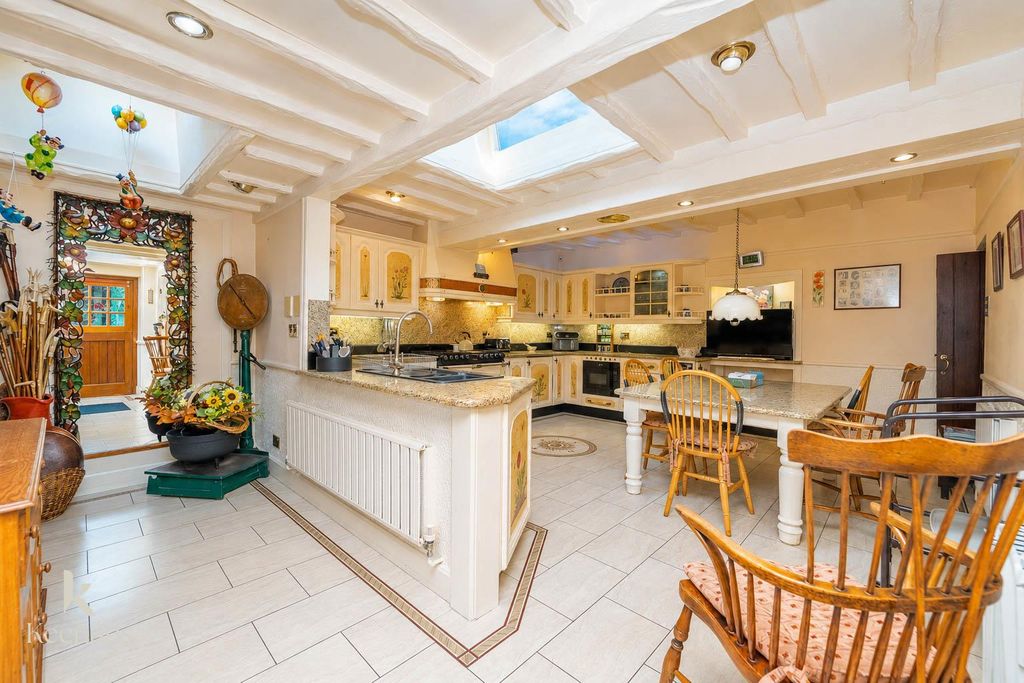 Property photo 2 of 71 14.Jpg