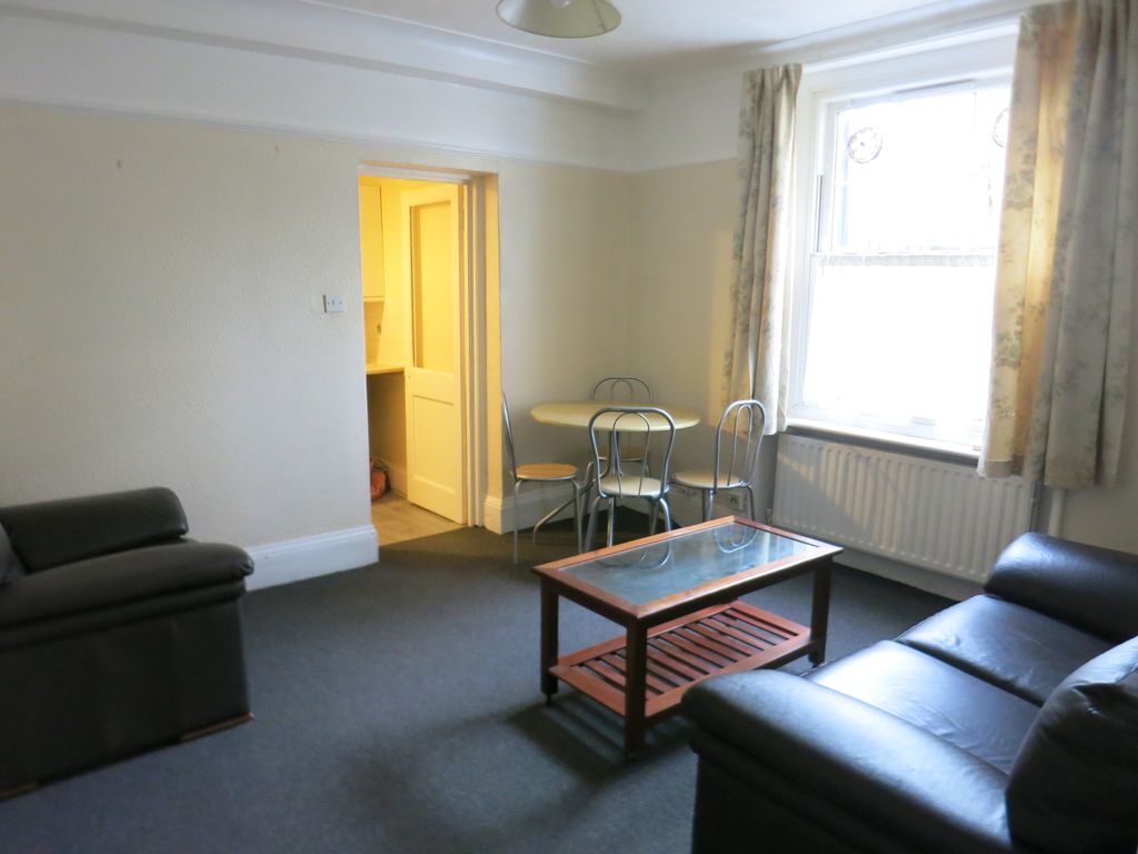 Property photo 2 of 7