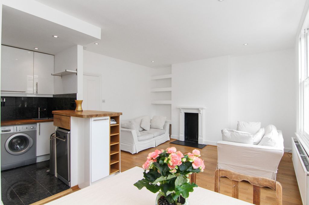 Property photo 3 of 9