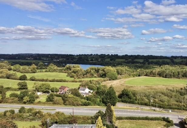 Property photo 2 of 54 Thumbnail_Image7.Jpg