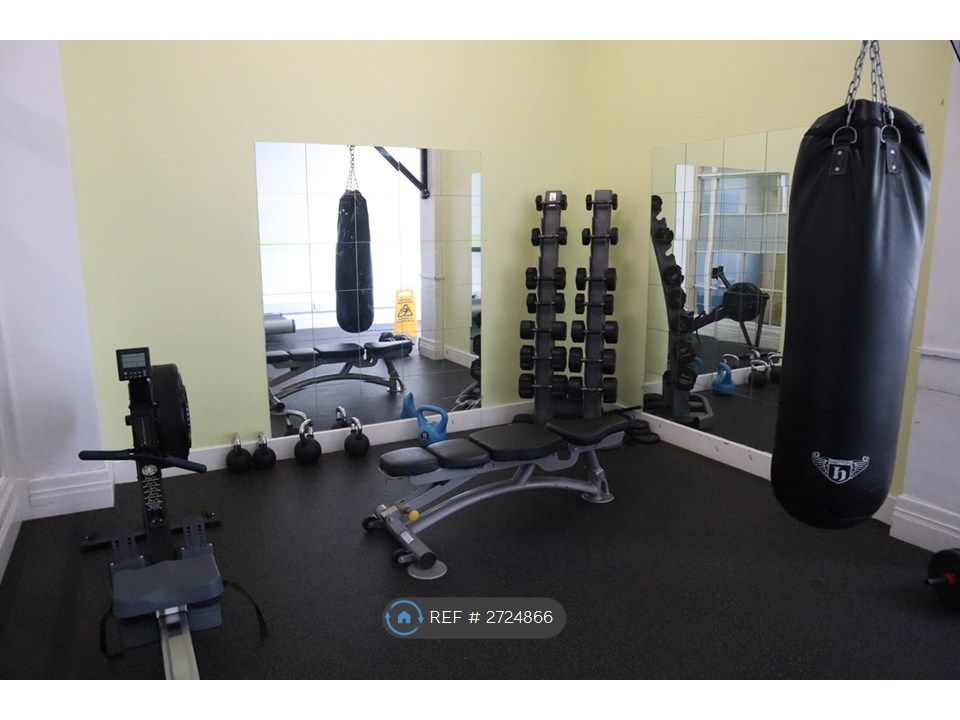 Property photo 3 of 14