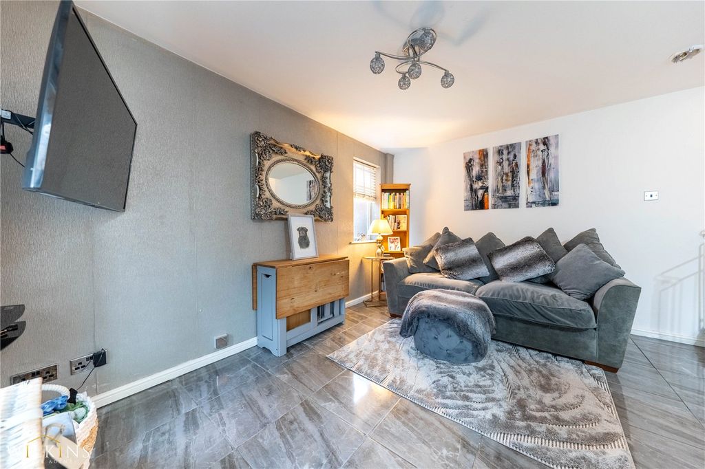 Property photo 3 of 20 Picture No. 08