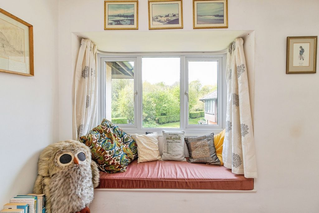 Property photo 2 of 23 Pbox-Img.Jpg