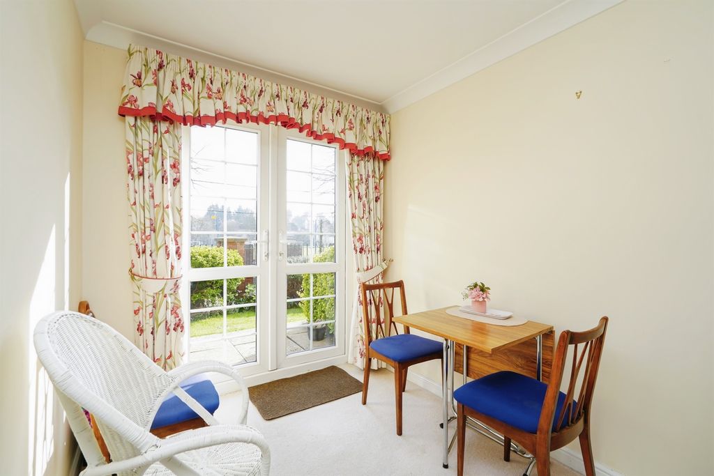 Property photo 3 of 16