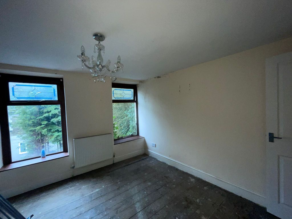 Additional image 7 of 2 bed end terrace house for sale122, Oak Street, Abertillery, Blaenau Gwent NP13