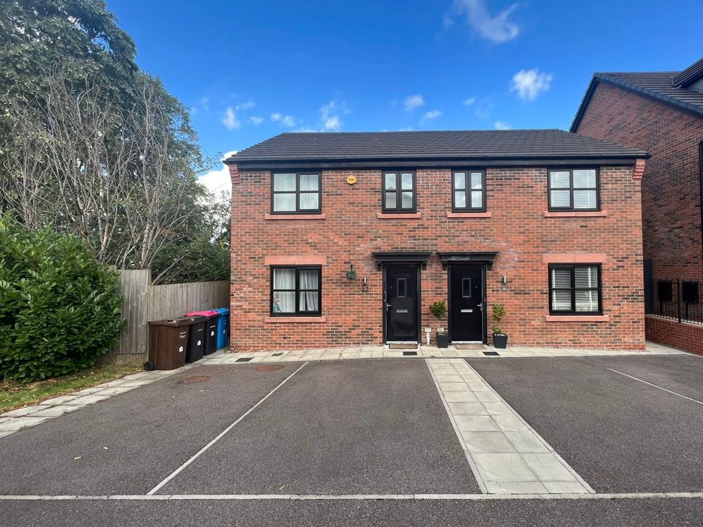 Property photo 3 of 18