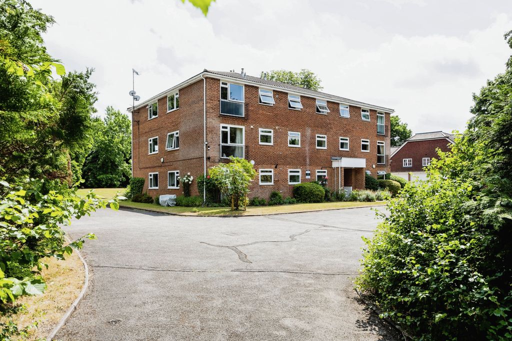 Property photo 1 of 15 Photography