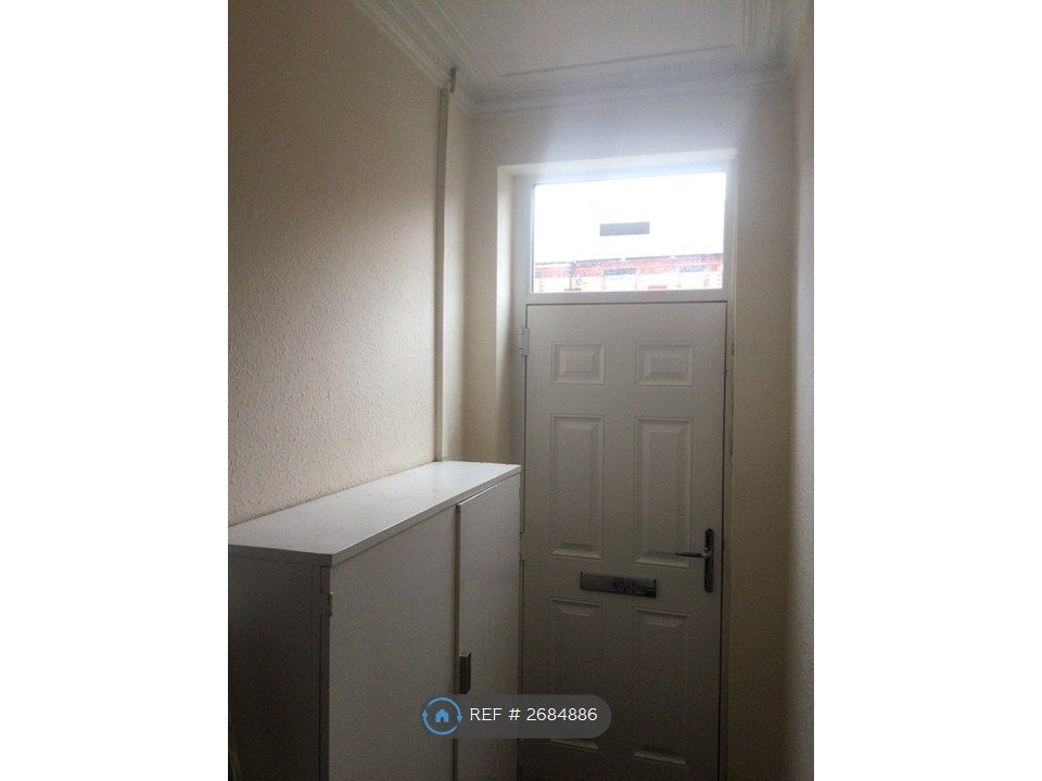 Property photo 3 of 25