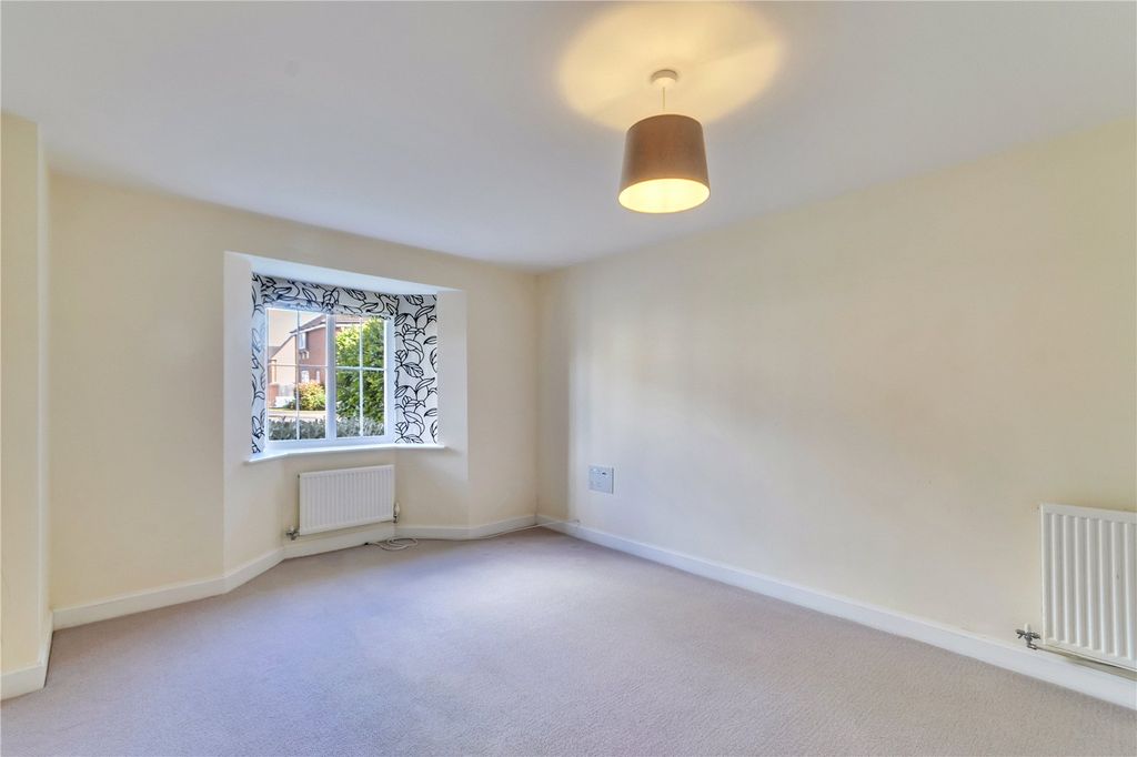 Property photo 3 of 16 Picture No. 15