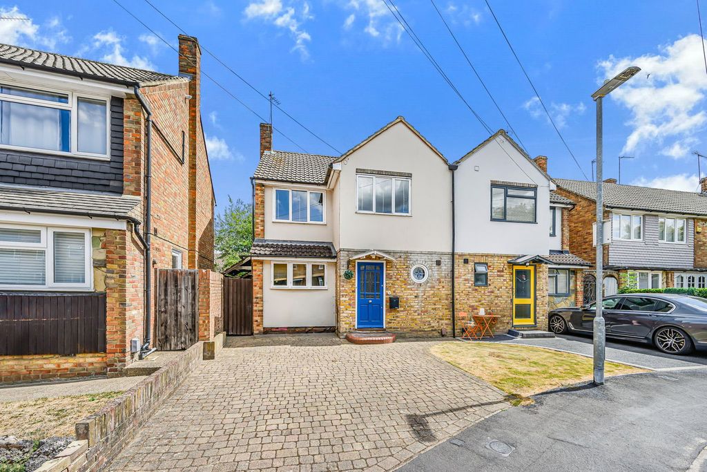 Property photo 1 of 19