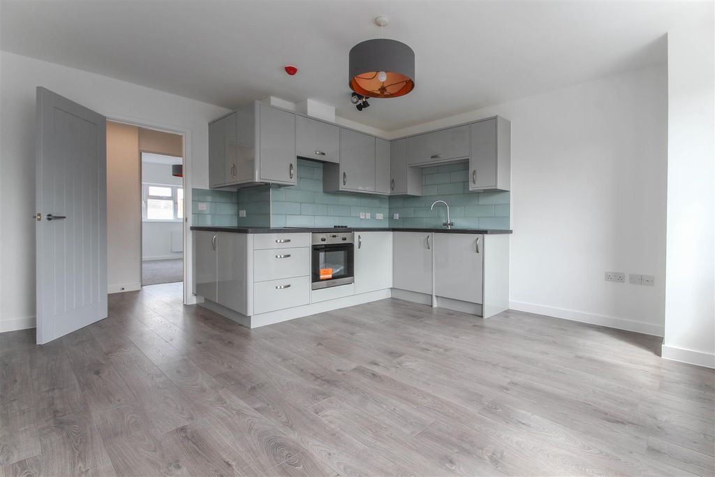 Property photo 2 of 8 Img_3026-1.Jpg