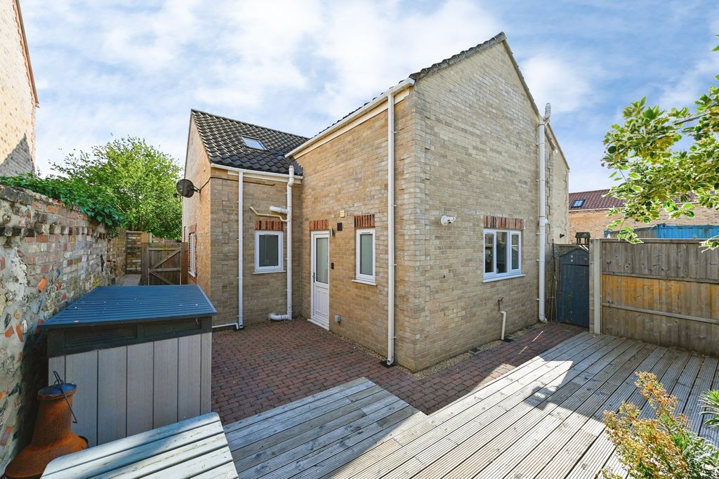 Property photo 2 of 21 Pbox-Img.Jpg