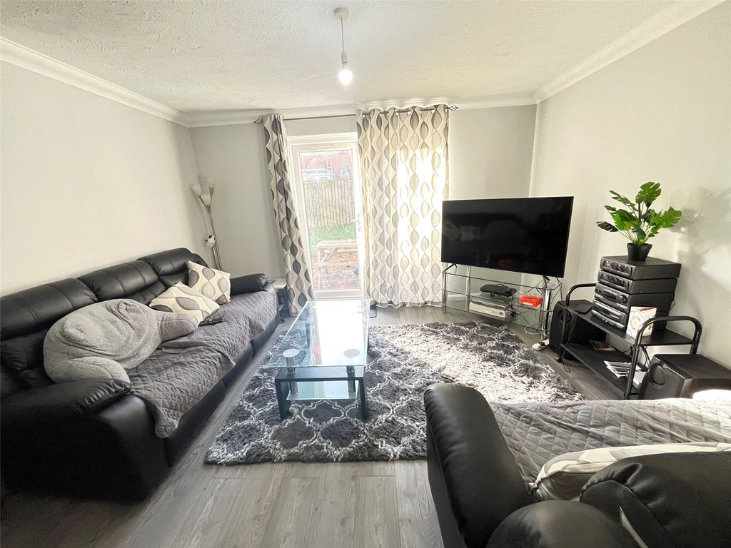 Property photo 2 of 11 Picture No. 10