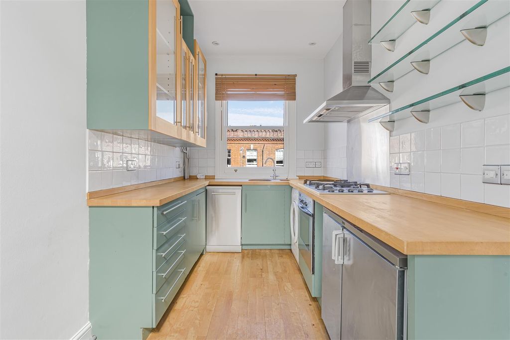 Property photo 3 of 9 Ped08376.Jpg