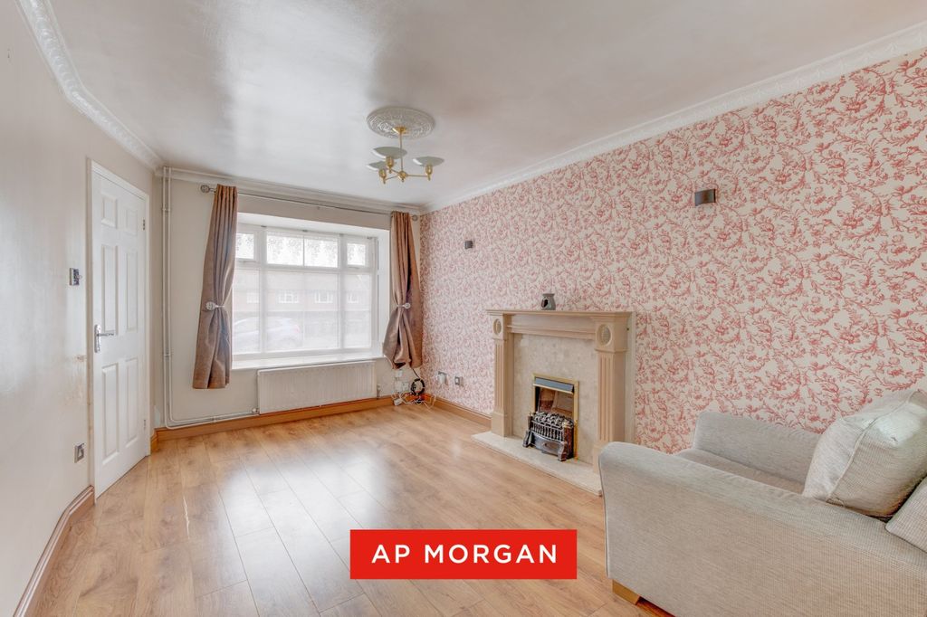 Property photo 2 of 15 Picture No. 15