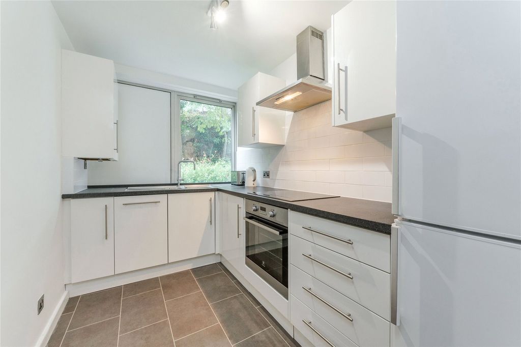 Property photo 3 of 10 Picture No. 41