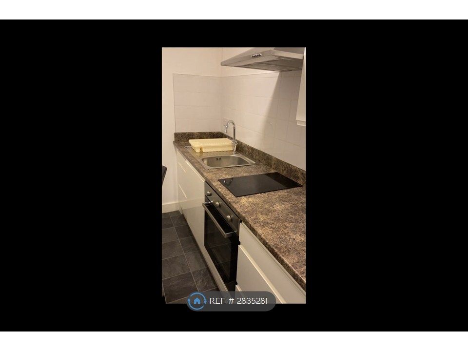 Property photo 2 of 3