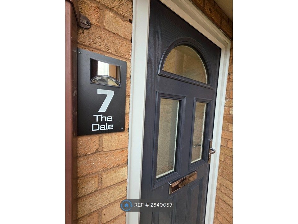 Property photo 2 of 14