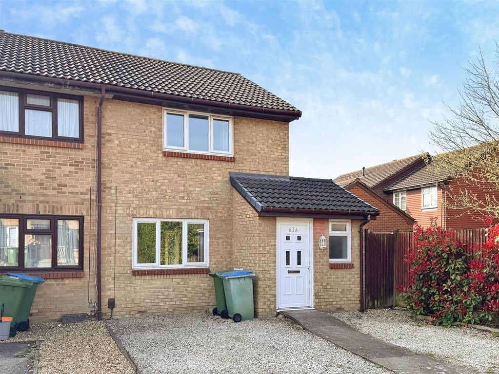 Property photo 1 of 11 Front