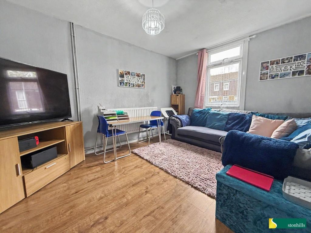 Property photo 2 of 14 11.Jpg