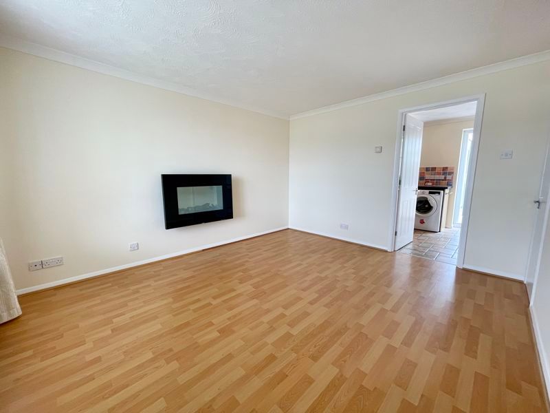 Property photo 3 of 17 Photo 14