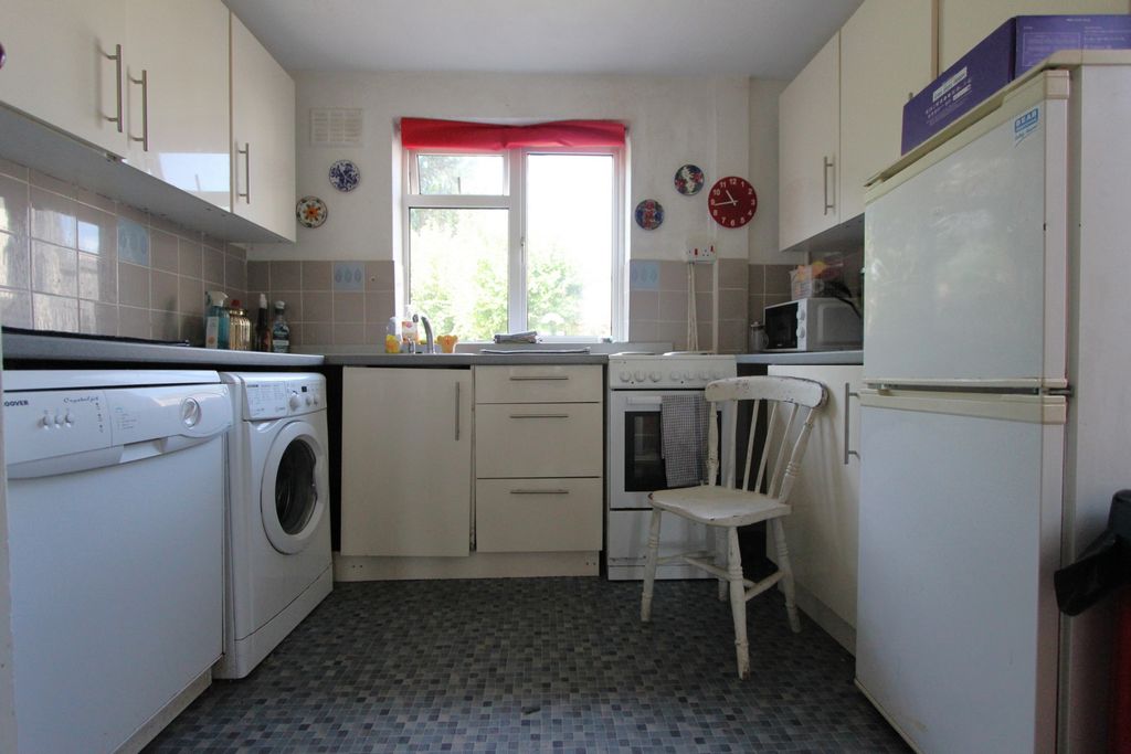 Property photo 3 of 13 Photo 12