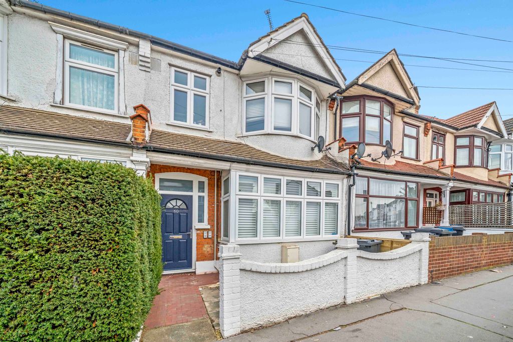 Property photo 1 of 14