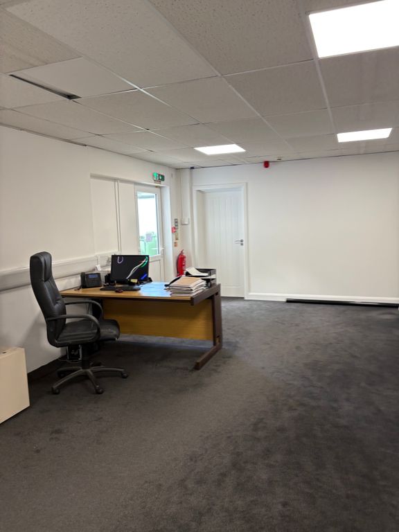 Property photo 3 of 4