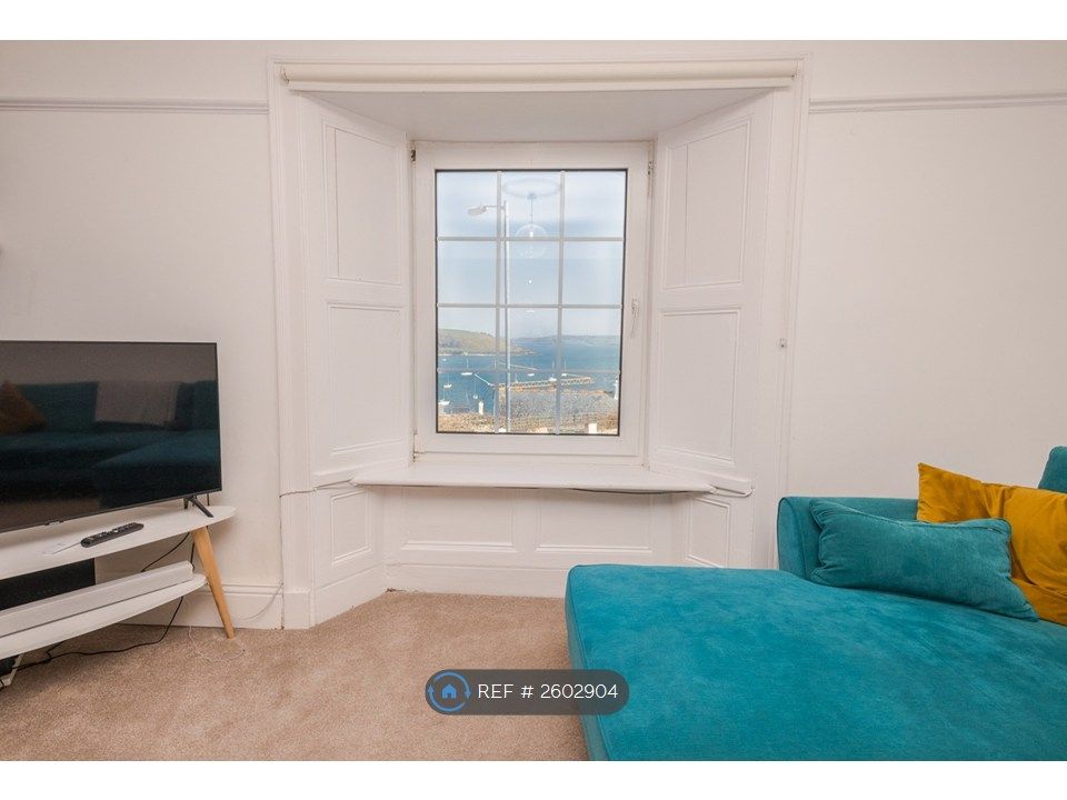 Property photo 2 of 28 Sea Views From The Living Room