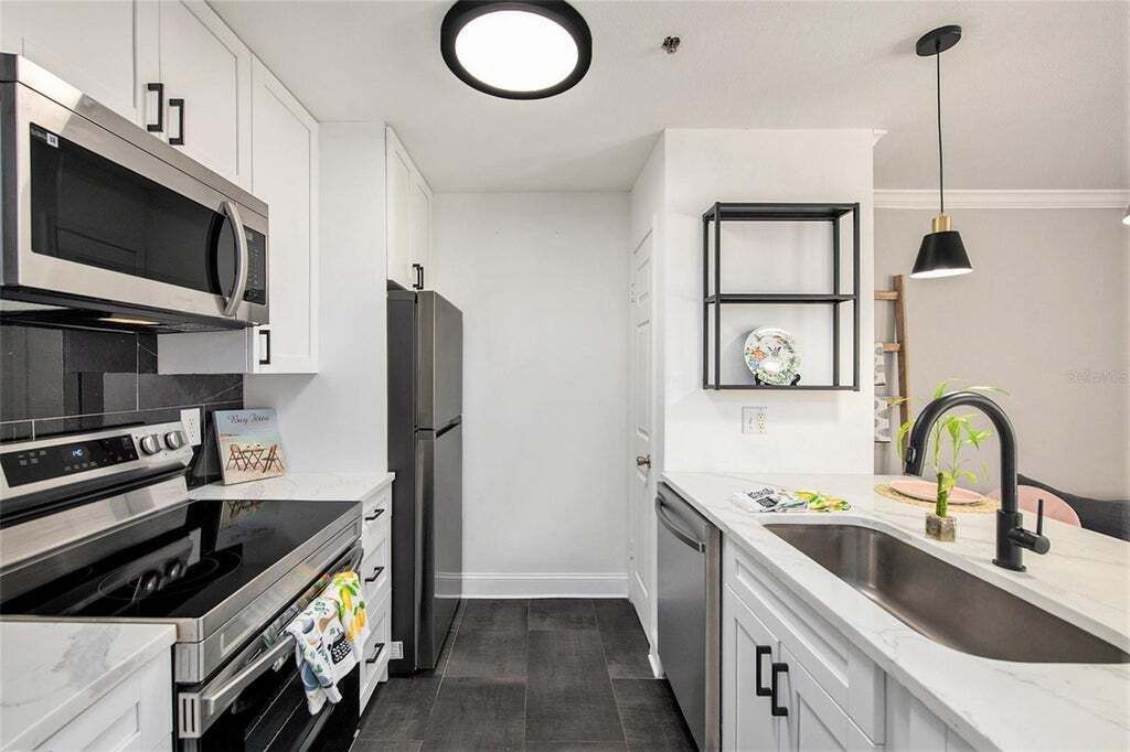 Property photo 3 of 14 <Alttext/>