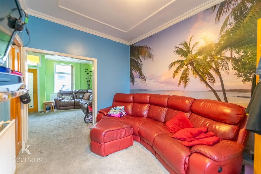 Property photo 3 of 22 Leyland-06.Jpg