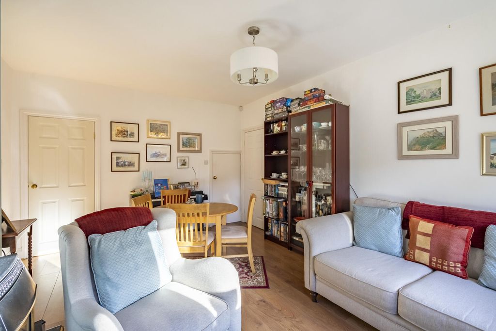 Property photo 3 of 15 Living Room