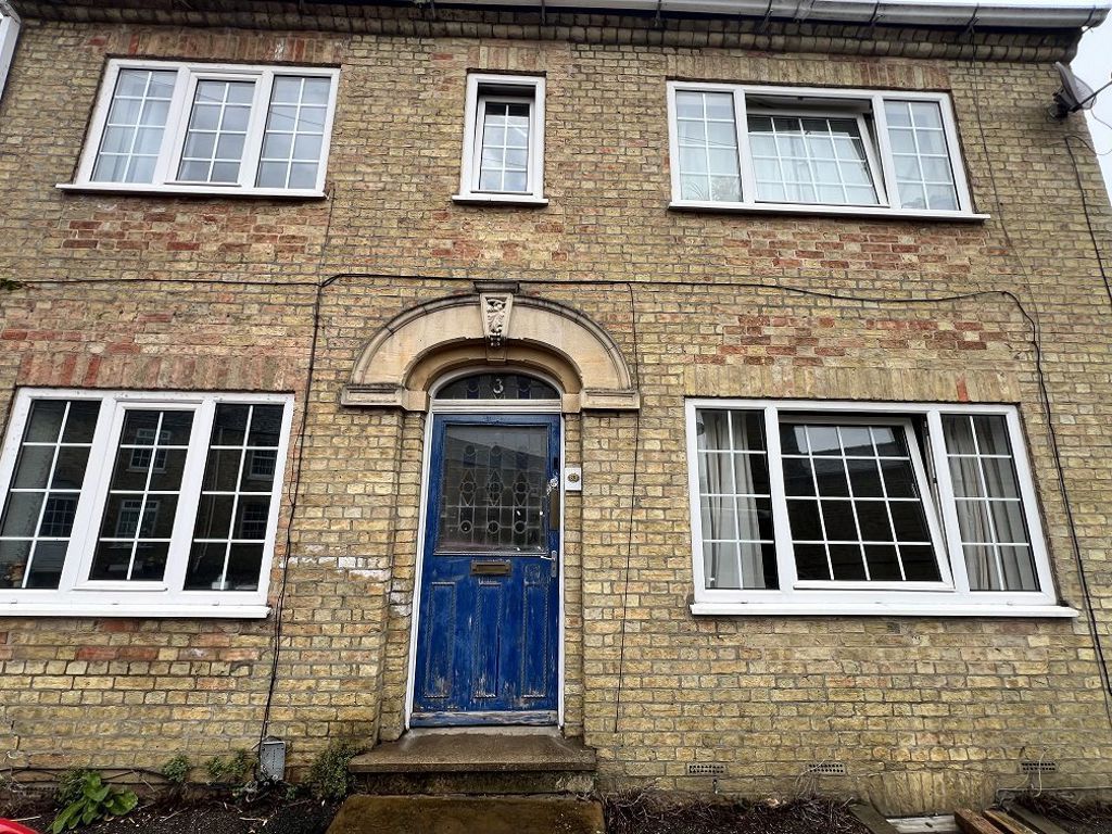 Property photo 1 of 4