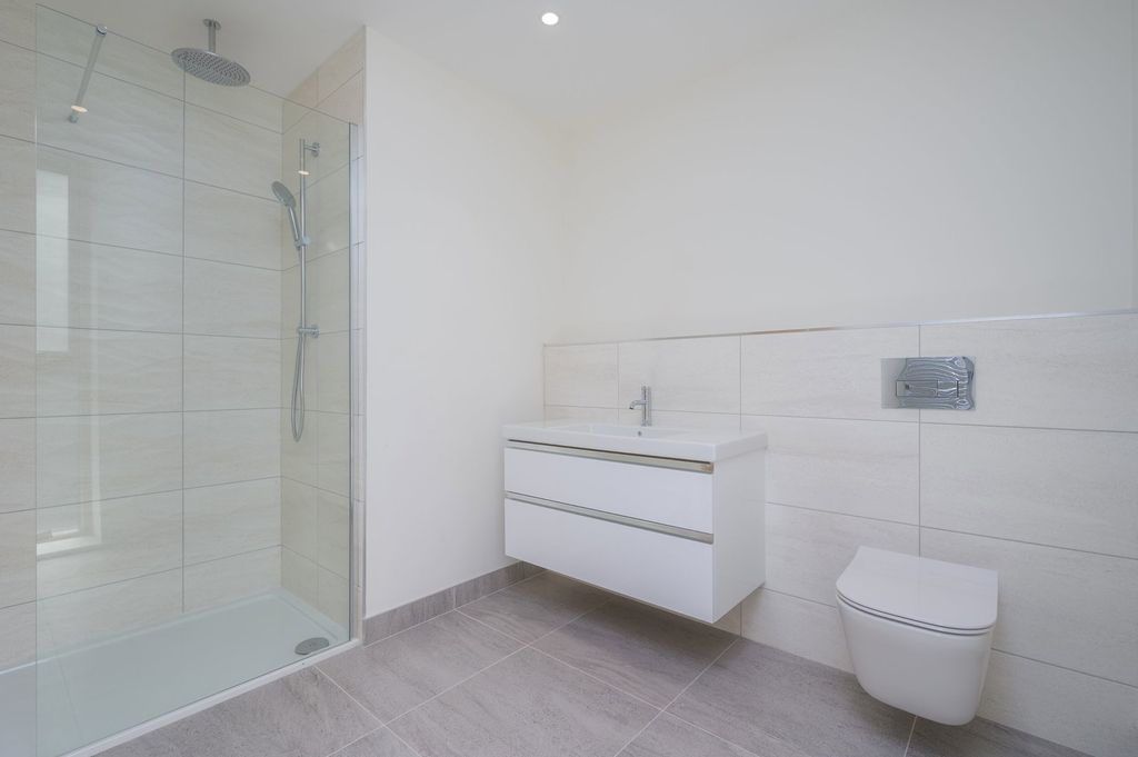 Additional image 10 of 5 bed detached house for saleBoringdon Croft, Plympton, Plymouth PL7