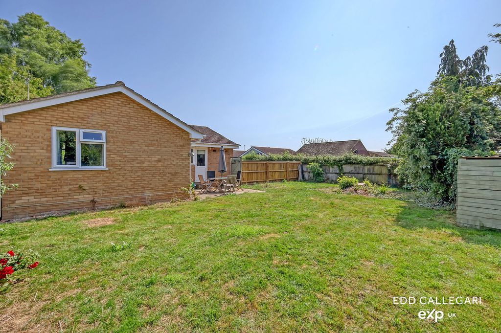 Property photo 2 of 13