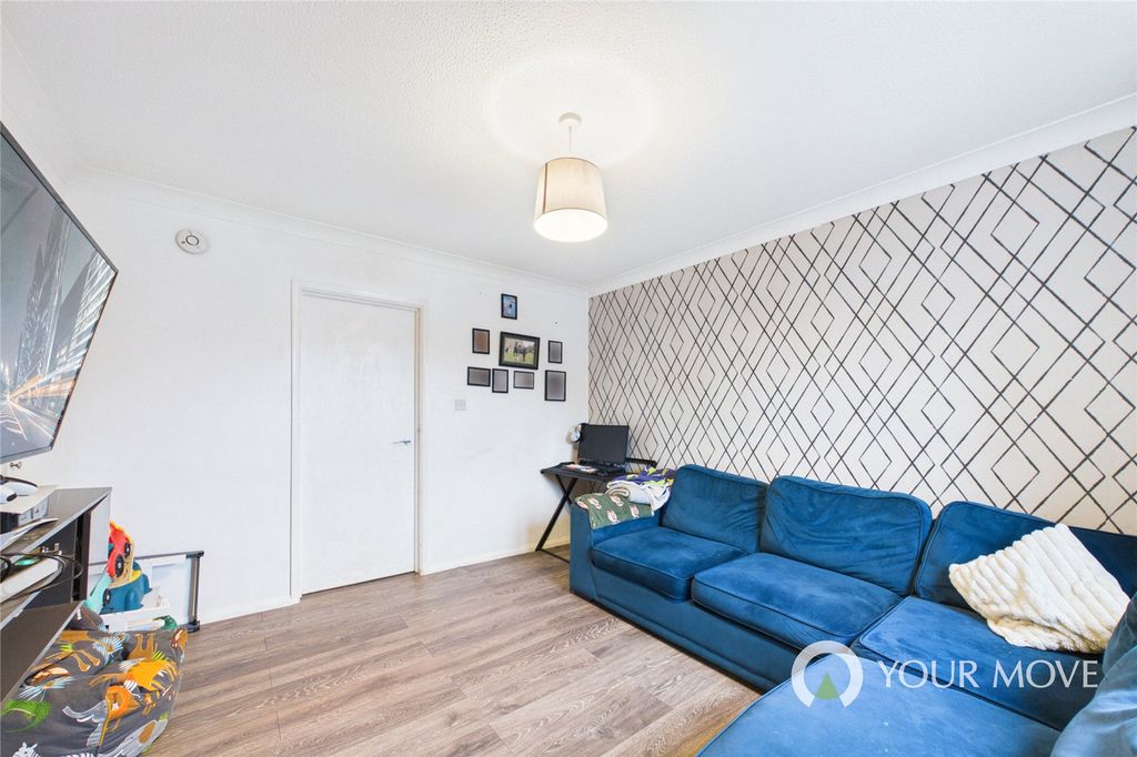 Property photo 2 of 12 Picture No. 10
