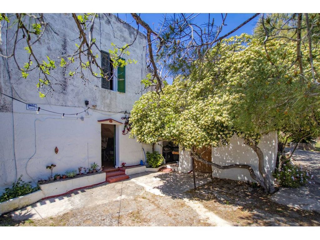 Property photo 1 of 30