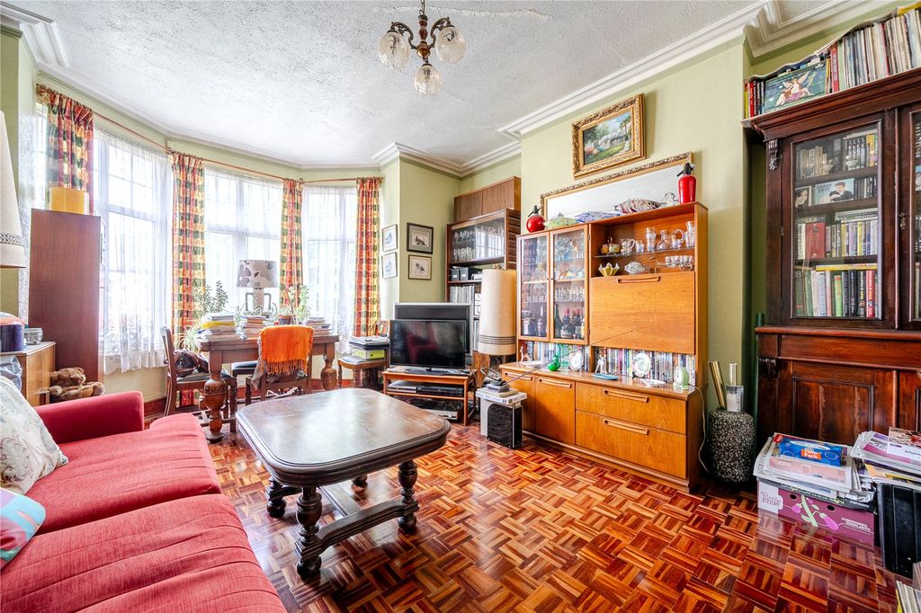 Property photo 1 of 14 Picture No. 06