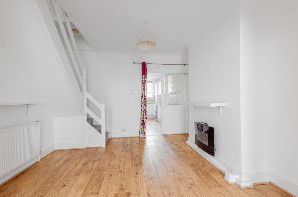 Property photo 3 of 11 1317546-6-68638B8...