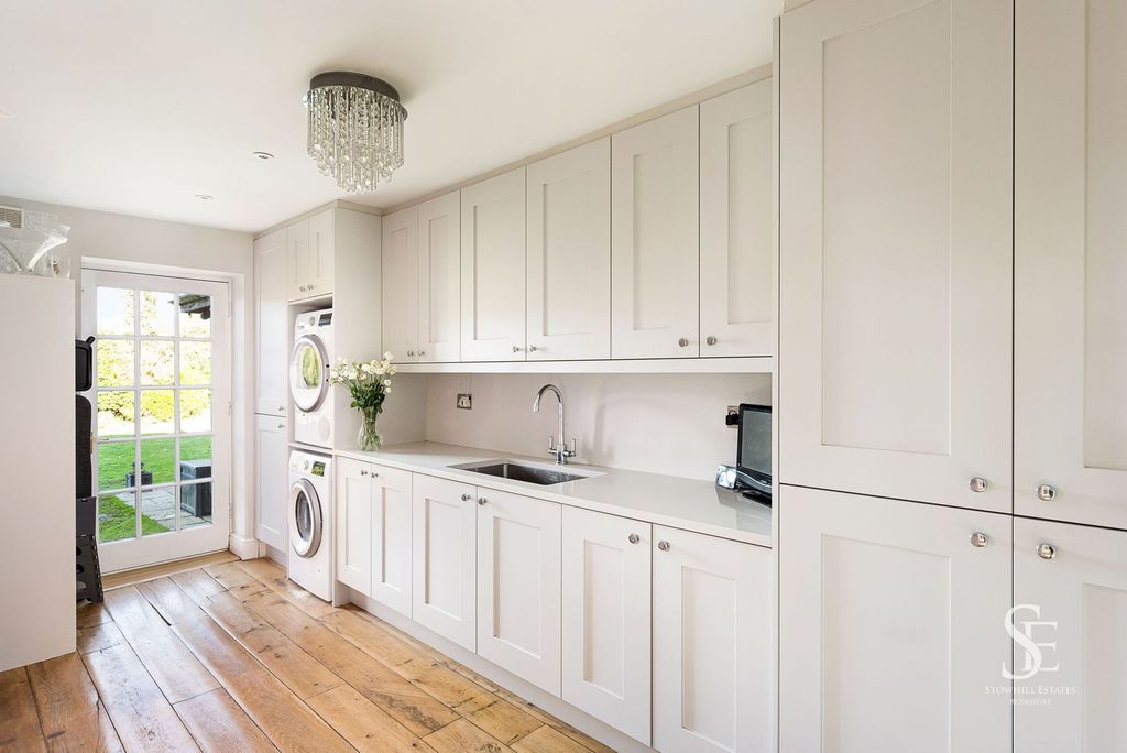 Additional image 10 of 5 bed detached house for saleBuck Farm House, Howe Lane, Binfield RG42