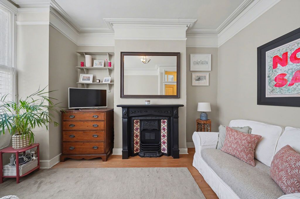 Property photo 2 of 10 Photo 7