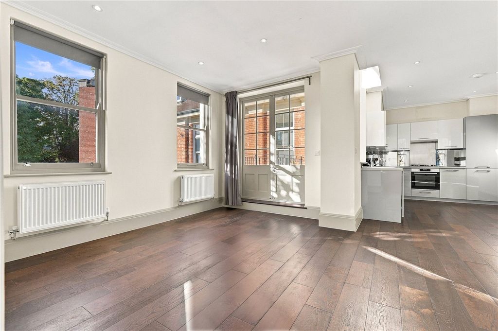 Property photo 3 of 17 Picture No. 03