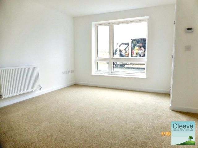 Property photo 2 of 17 P1340348