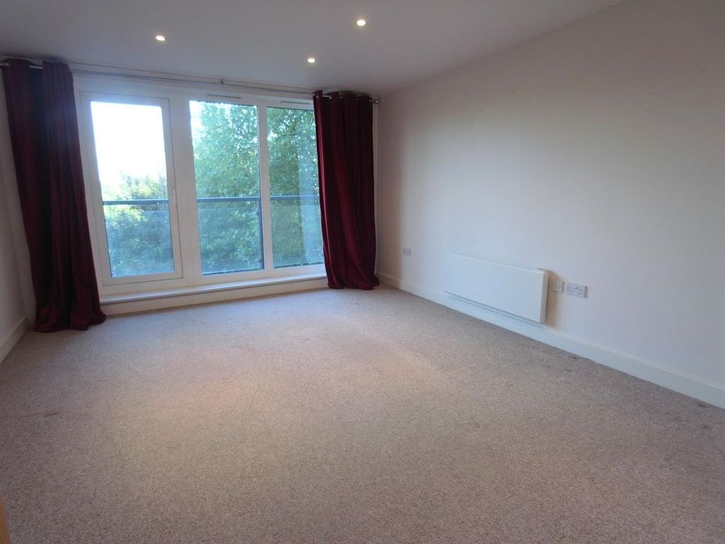 Property photo 3 of 7 Reception Room