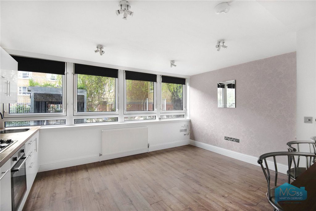 Property photo 3 of 11 Picture No. 06