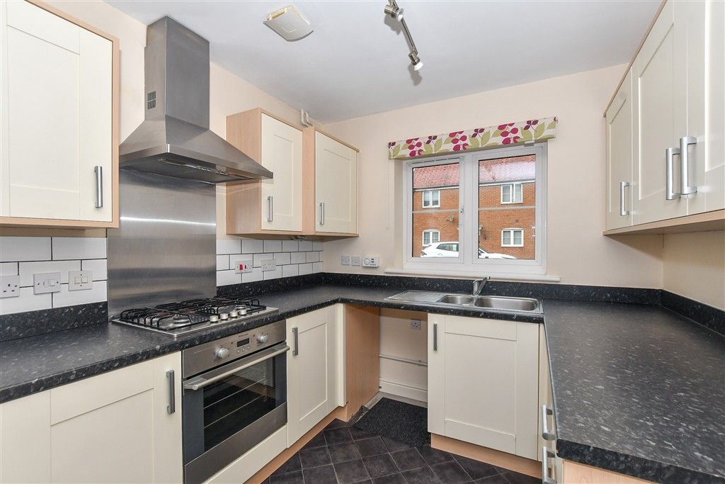 Property photo 3 of 16 Kitchen/Diner