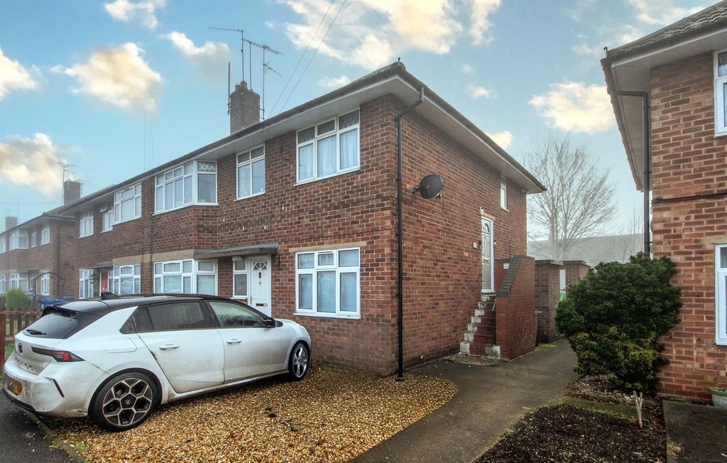 Property photo 1 of 10