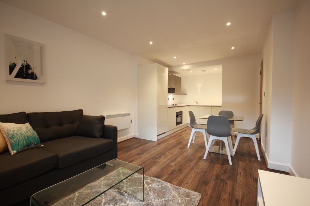 Property photo 3 of 8