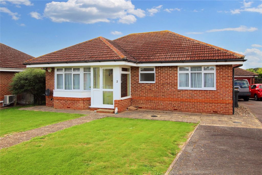 Property photo 1 of 11 Front